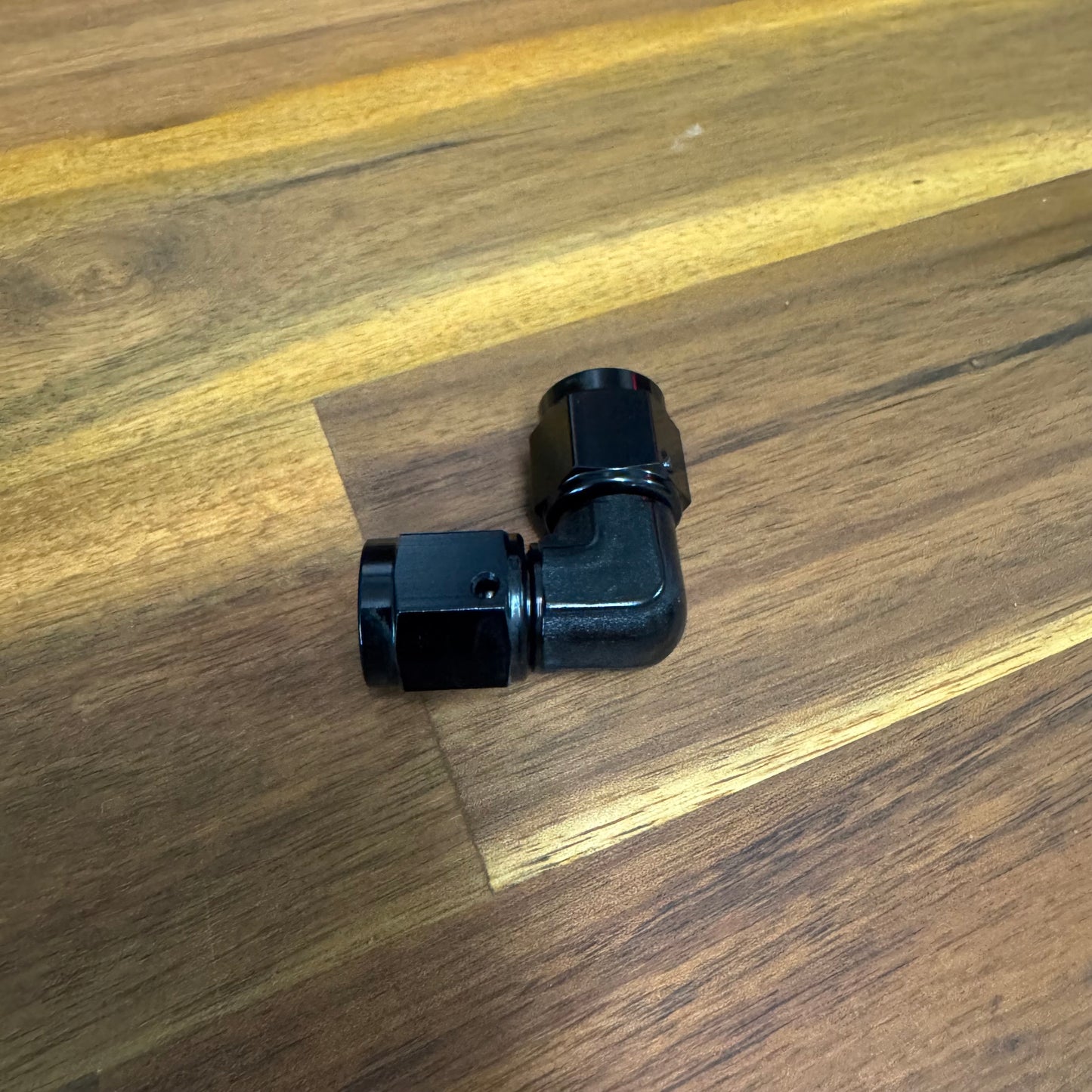 AN6 90 elbow female