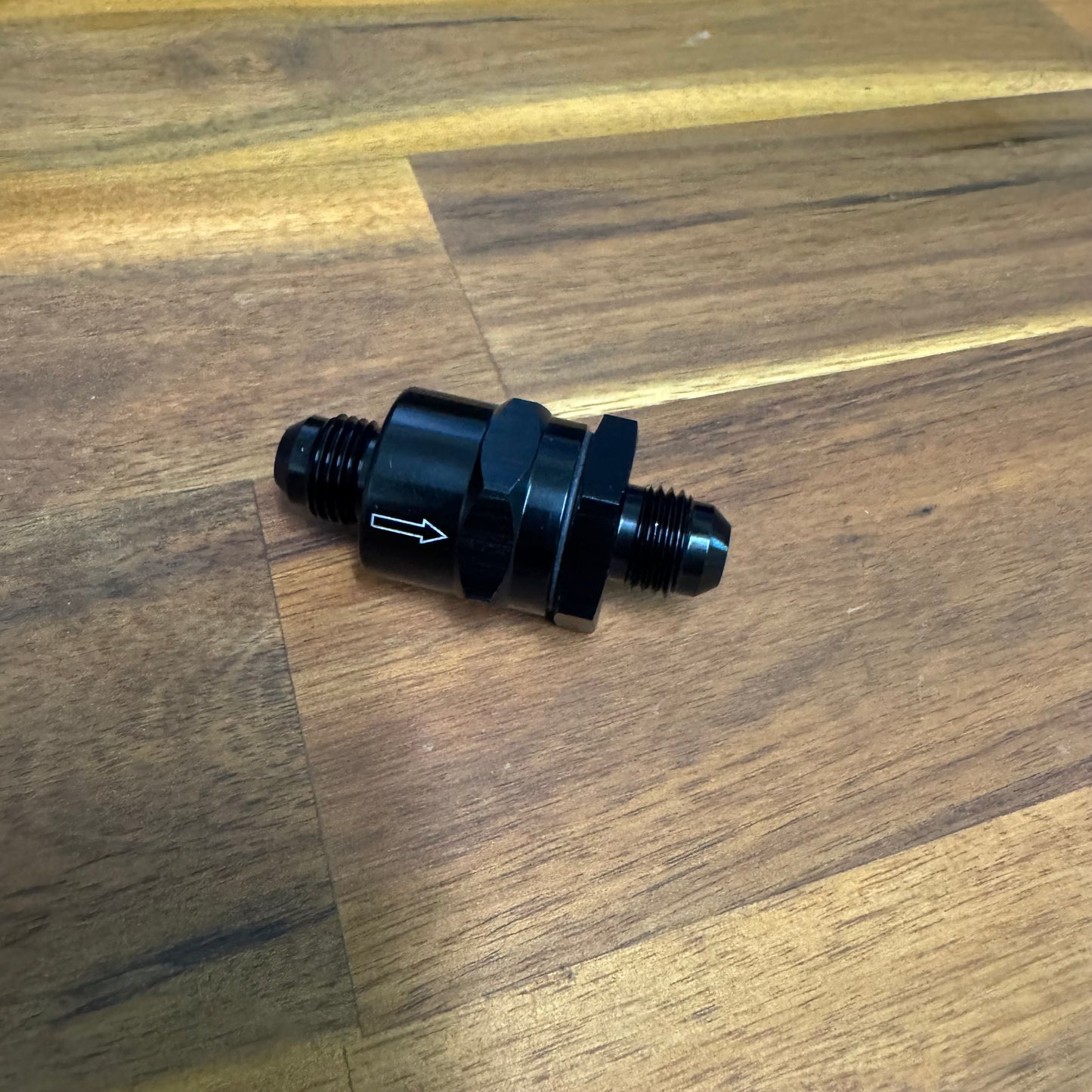 AN6 check valve short