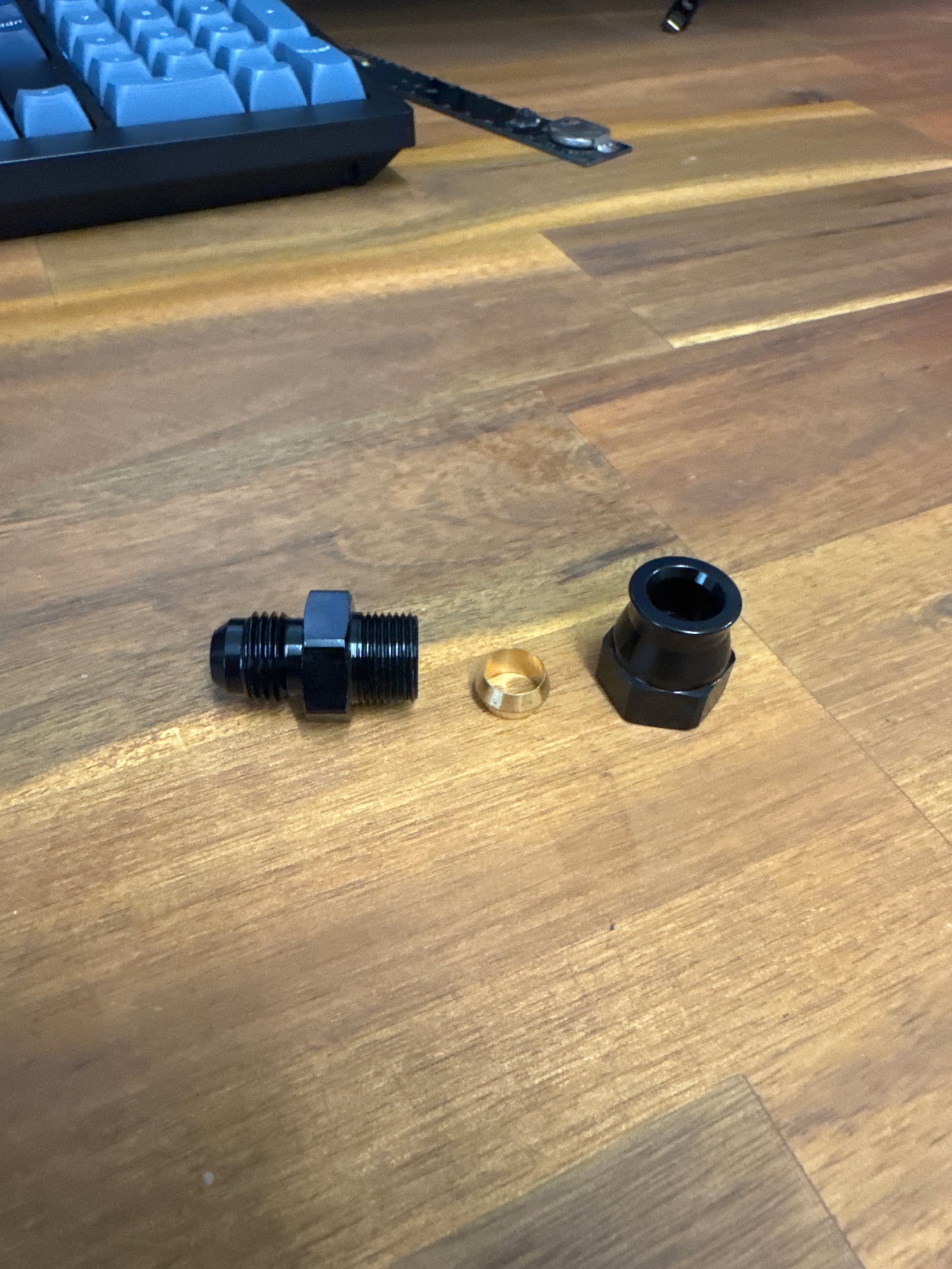 AN6-3/8 MALE TUBE ADAPTER