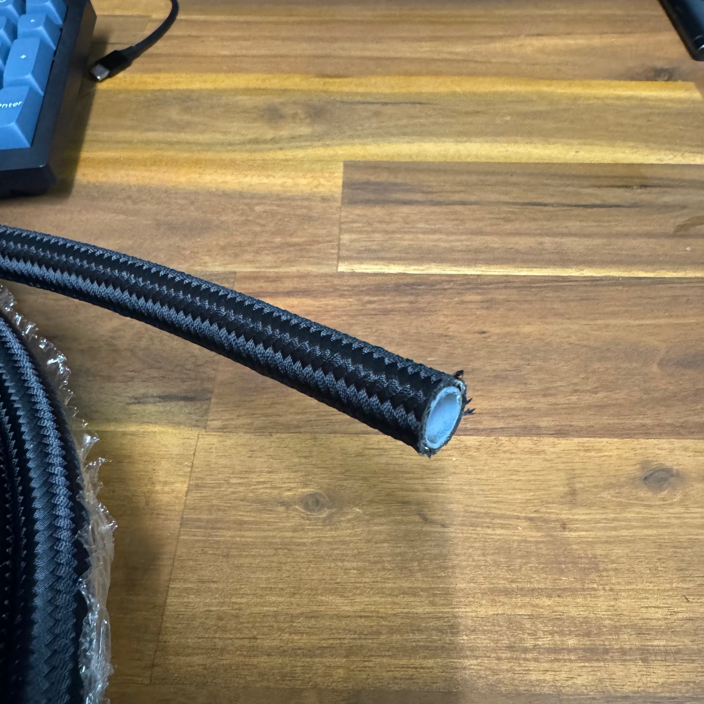 AN8 - Black Nylon PTFE hose