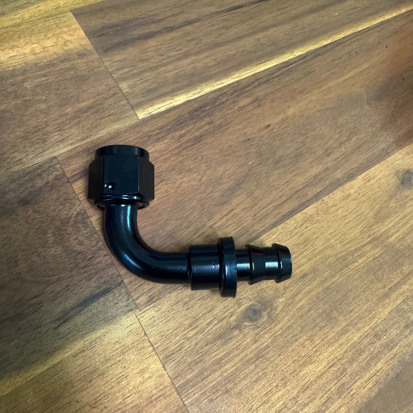 AN8 Push-On Hose End -90°