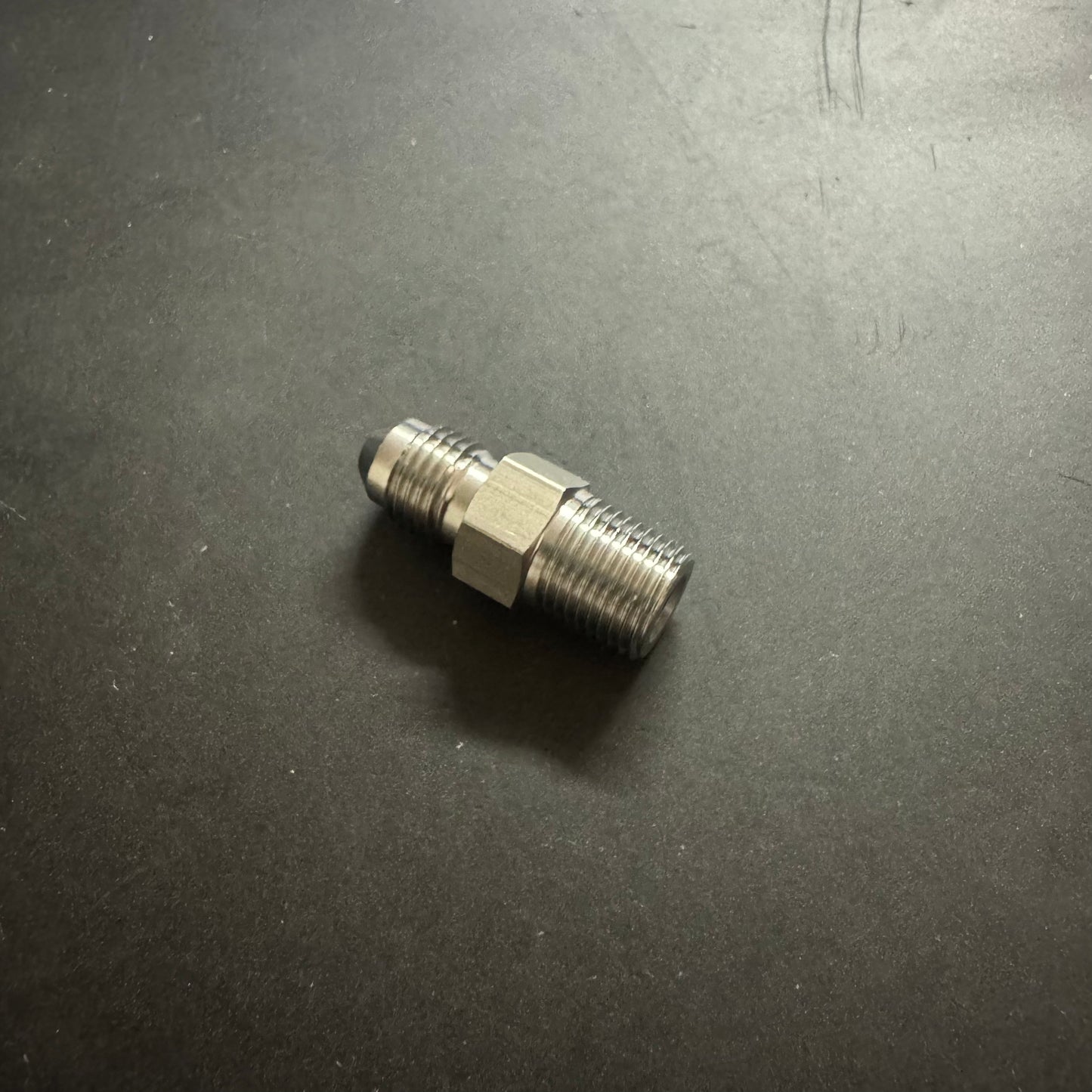 AN3-1/8 NPT adapter