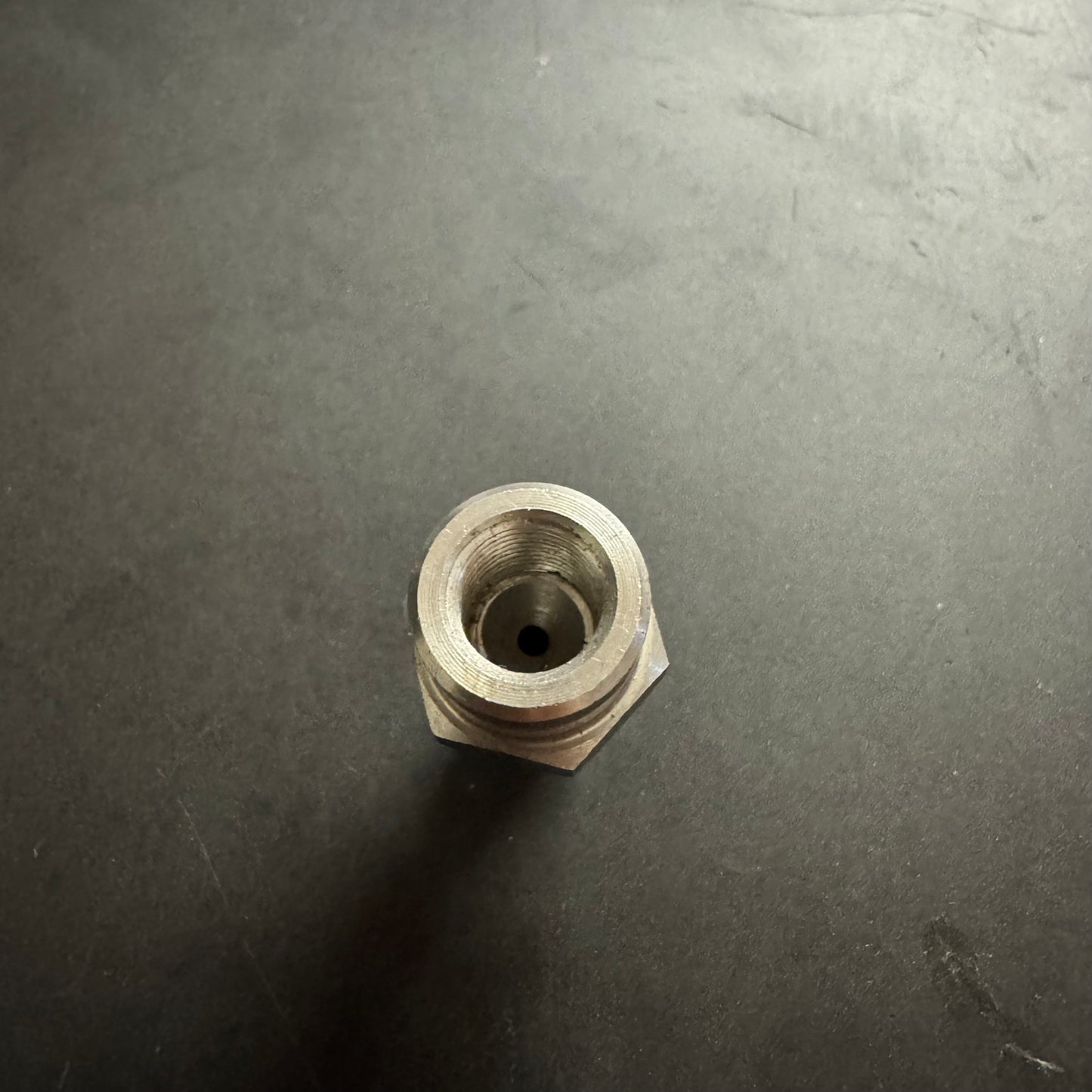 M10*1 凹 Connecting brake hose bubble/iso flare