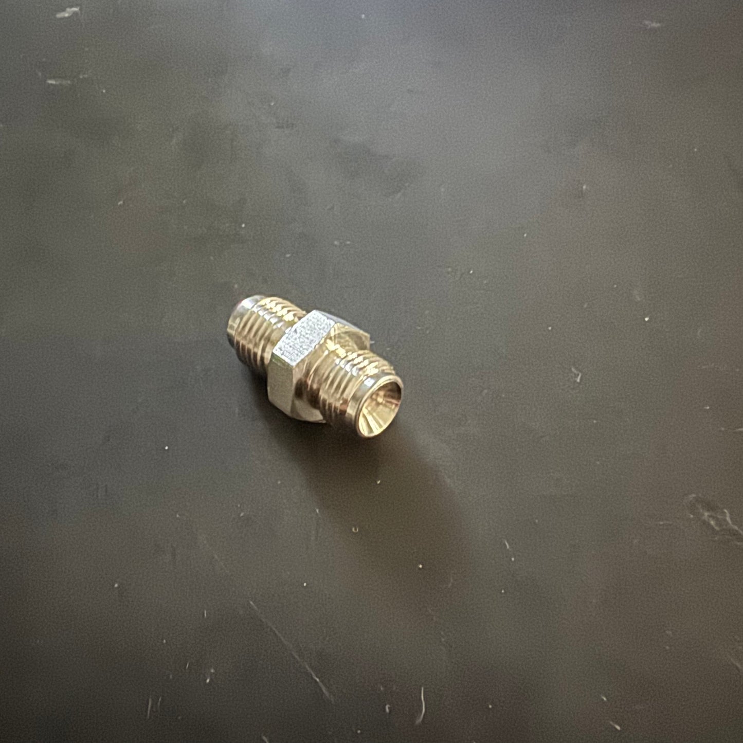 AN4 to M11*1 restricted adapter